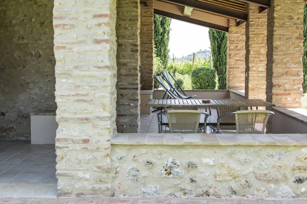 Monteriggioni Suite Exteriör bild
